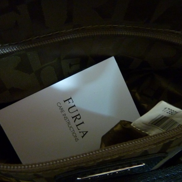 NEW FURLA Zaffiro Black Saffiano Leather Convertible Tote Bag - AUTHENTIC FURLA - Picture 13 of 16